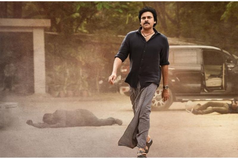 bheemla nayak in re shoot directing by trivikram pawan fans in shock ?