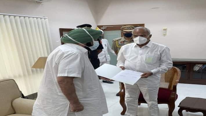 Former DGP Mustafa angry for calling Sidhu anti-national, alleged Captain Amarinder in relationship with ISI agent for 14 years Former DGP Mustafa angry for calling Sidhu anti-national, alleged Captain Amarinder in relationship with ISI agent for 14 years