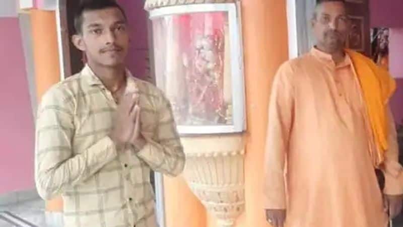 Bihar success story of pujari son in  muzaffarpur who cracked JEE Main