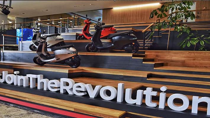 Ola Electric Bikes After scooter Ola is now preparing to bring bikes CEO Bhavish Aggarwal confirmed Ola Electric Scooter S1 Ola Electric Scooter S1 Pro Ola Electric Bikes After scooter Ola is now preparing to bring bikes CEO Bhavish Aggarwal confirmed Ola Electric Scooter S1 Ola Electric Scooter S1 Pro