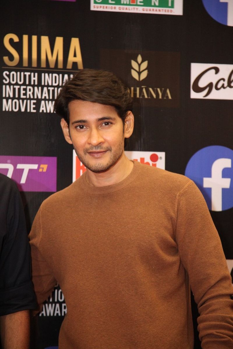 mahesh vamshi paidypalli faria abdulla nivin pauly hulchul in siima 2021 event