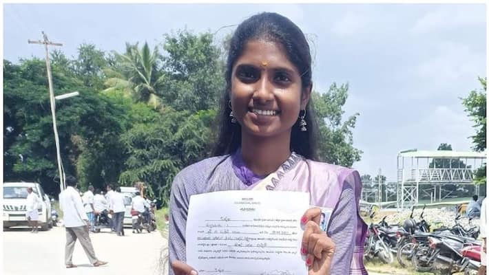 big blow to TDP as YCP enters into chandrababu bastion in MPTC results big blow to TDP as YCP enters into chandrababu bastion in MPTC results