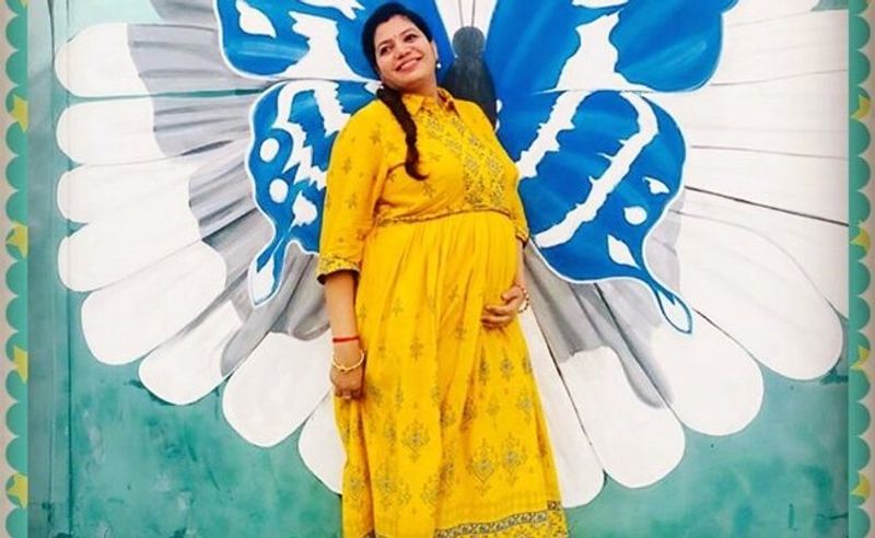 telivision celebs celebrates bigg boss contestant nataraj wife pre delivery ceremony