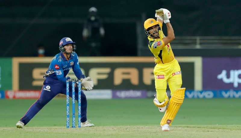 mi vs csk ms dhoni :  Skipper Ravindra Jadeja bows down to MS Dhoni after incredible win