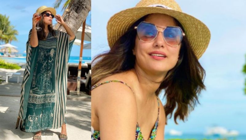 hina khan shares her pictures from maldives