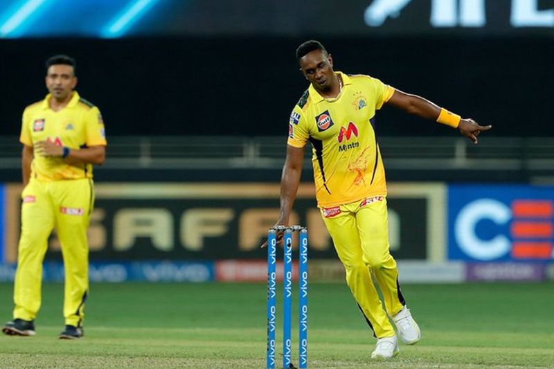 MI VS CSK ruturaj gaikwad first player with 50 scores in four consecutive innings on uae
