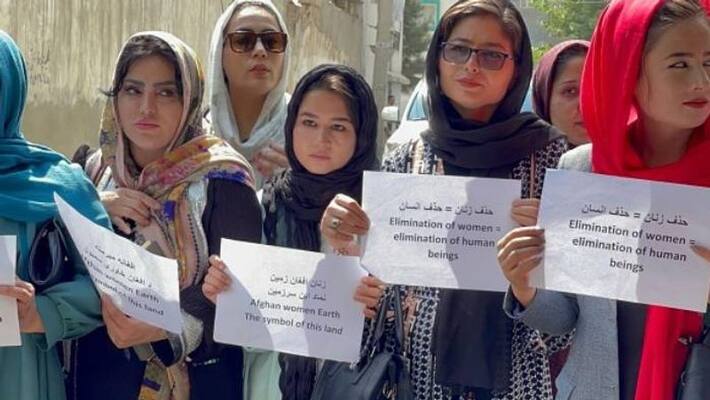 Taliban told female municipal employees to stay home Taliban told female municipal employees to stay home