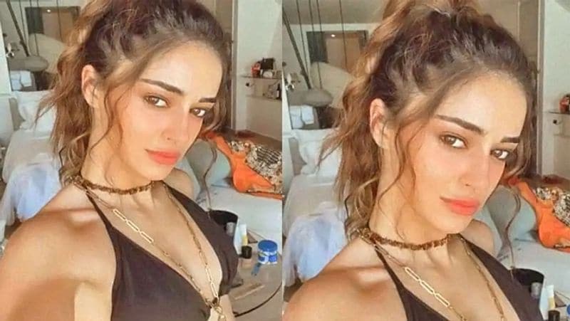 Ananya Panday poses at beach in orange bikini, actress looked beautiful with open hair