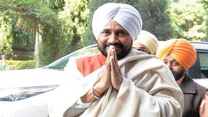 Charanjit Singh Channi sworn-in as Punjab Chief Minister, two deputies take oath-dnm Charanjit Singh Channi sworn-in as Punjab Chief Minister, two deputies take oath-dnm