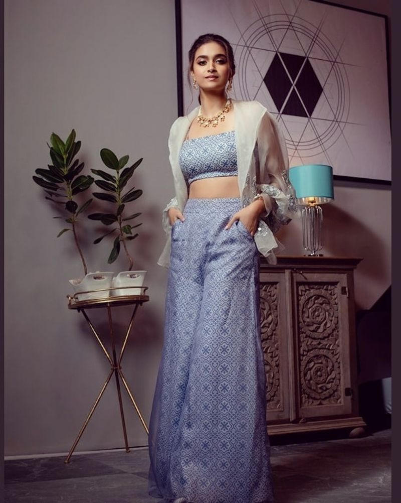 keerthy suresh latest stunning photos her hot look never before trending