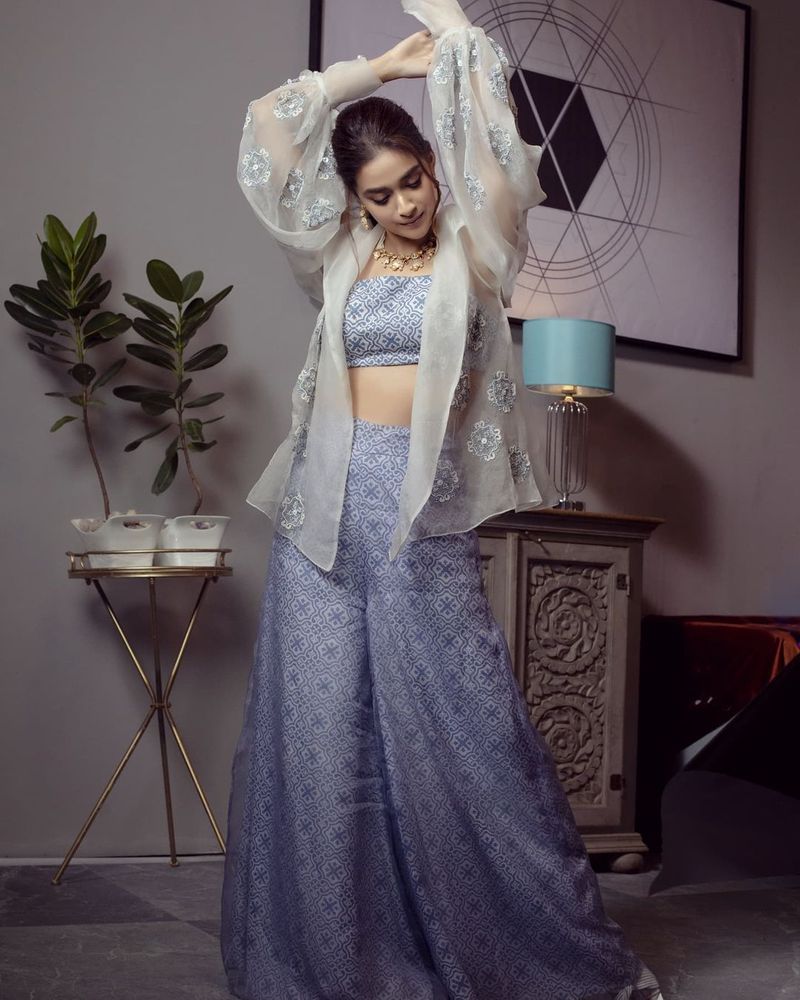 keerthy suresh latest stunning photos her hot look never before trending