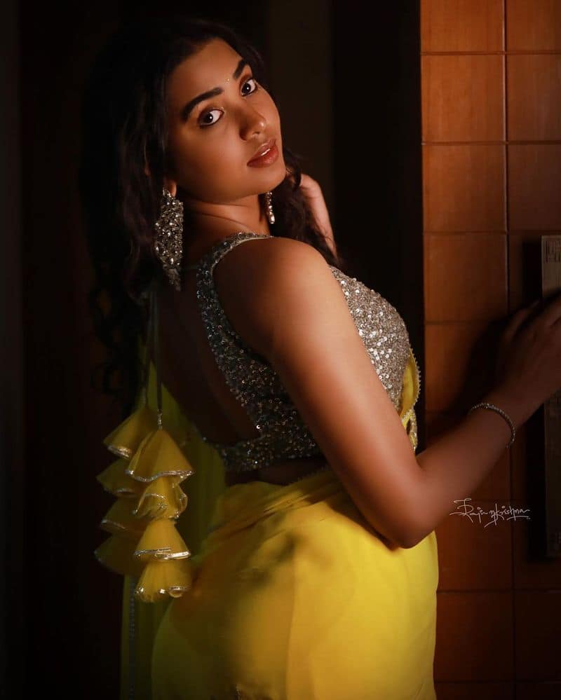 star kid shivathmika rajashekar turns super hot in silk saree her latest photos shakes internet