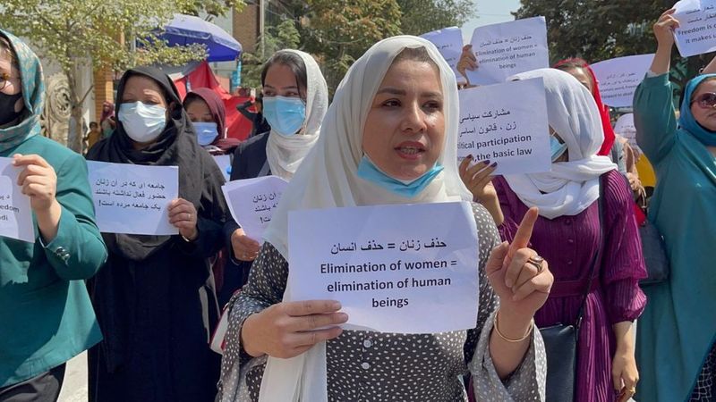 Women protests against Taliban in kabul