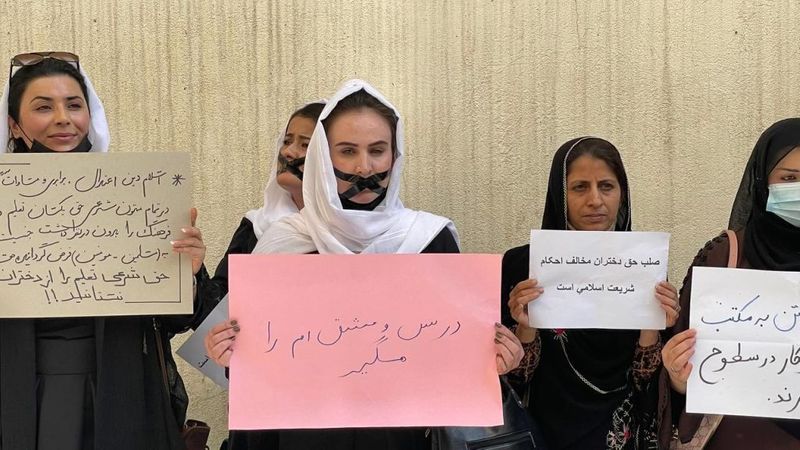 Women protests against Taliban in kabul