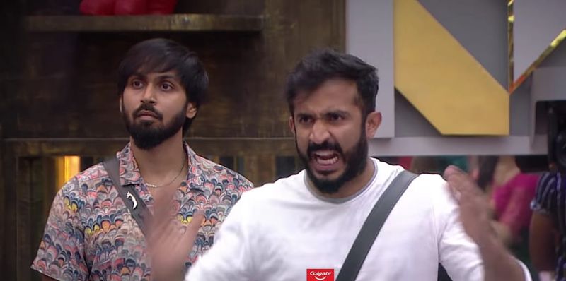 bigg boss season 5 actor priya allegation on ravi and lahari says they were hugging in late night