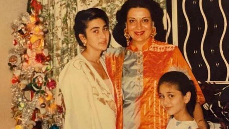 kareena kapoor birthday she look cute in childhood, see how her look change in 41 years