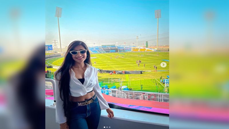 Dhanashree Verma spotted cheering for husband Yuzvendra Chahal, social media users troll her