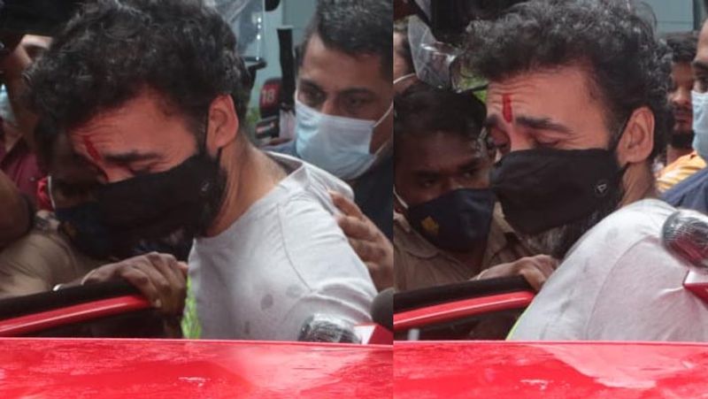 shilpa shetty husband raj kundra viral photos after getting bail