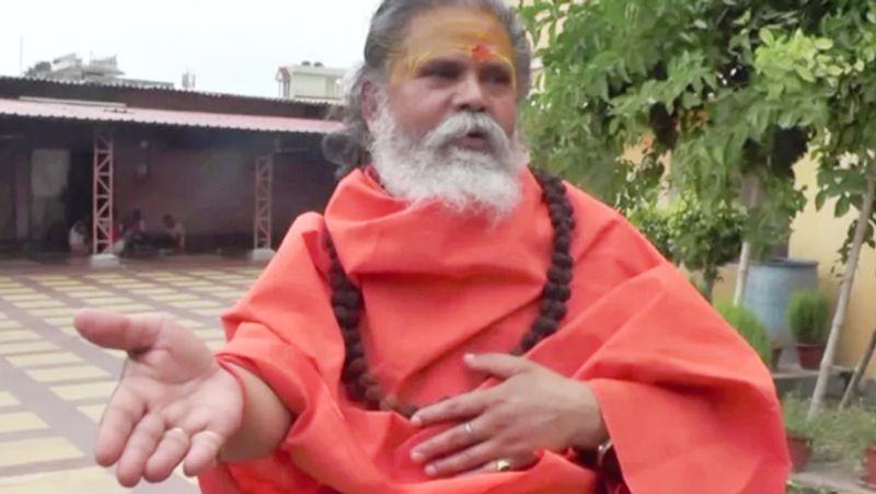 Mahant Narendra Giri death, disciple narrates about whole incident