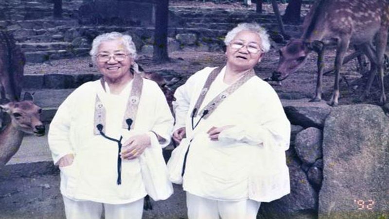 Japan oldest living twin sisters of age 100 years and 300 days recorder in World records