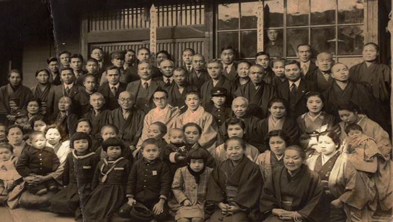 Japan oldest living twin sisters of age 100 years and 300 days recorder in World records