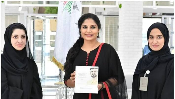 actress Asha Sharath gets UAE golden visa actress Asha Sharath gets UAE golden visa