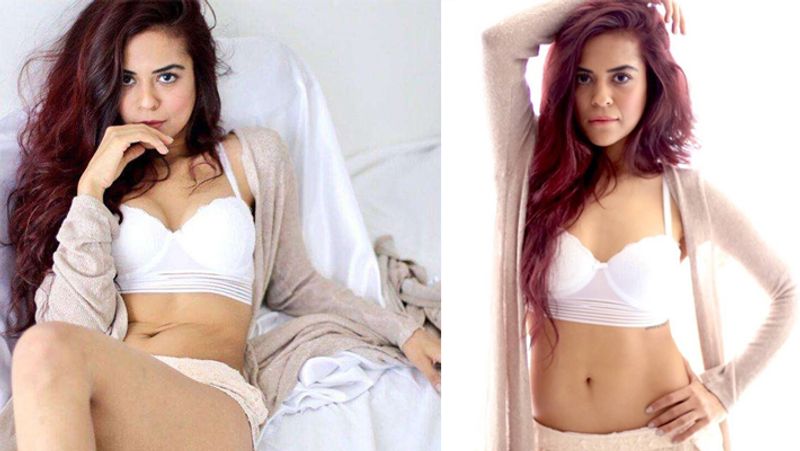 Sana Saeed Birthday, onscreen daughter of Rani Mukerji instagram is full of her bold and glamorous pictures
