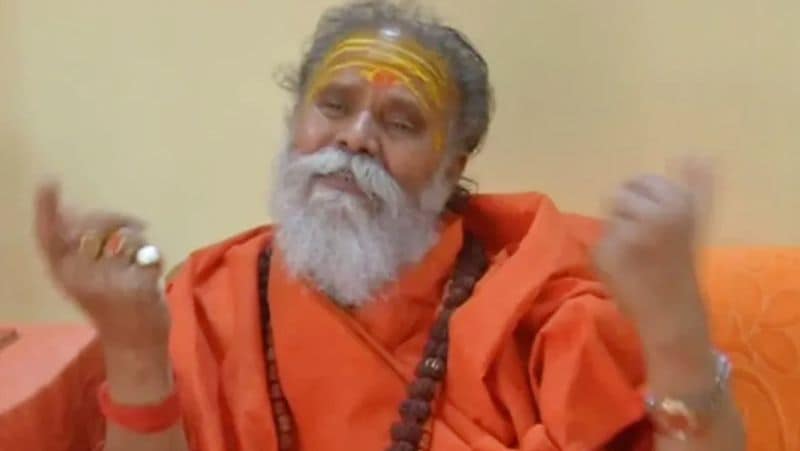 Narendra Giri Death, suicide note of Mahant surfaces, anand giri is accused in it
