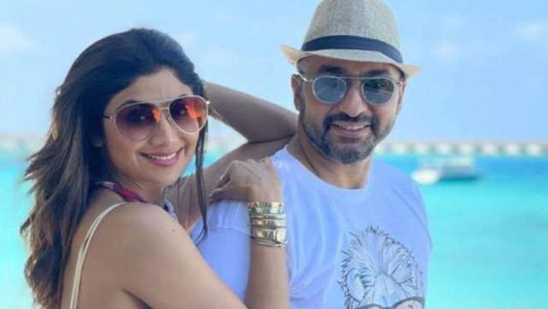 Raj Kundra makes first public appearance with shilpa shetty at chamunda temple BRD
