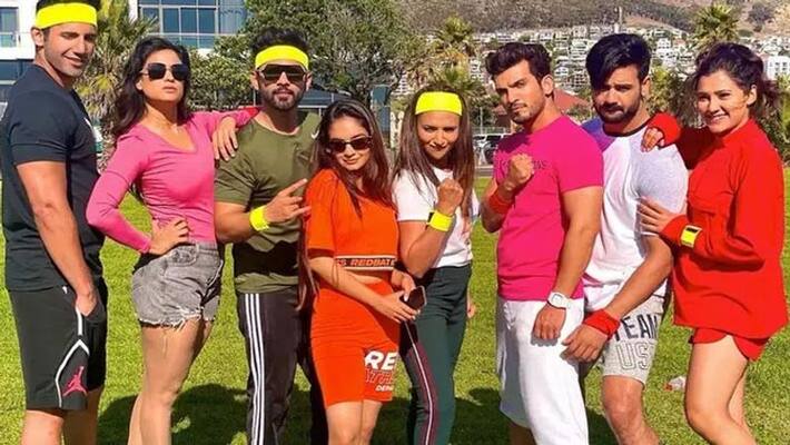 khatron ke khiladi 11 finale is arjun bijlani lifts the winners trophy here is detail khatron ke khiladi 11 finale is arjun bijlani lifts the winners trophy here is detail