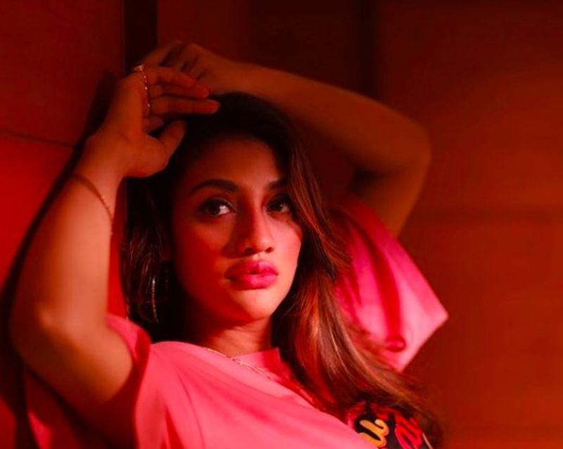 nusrat jahan new look goes viral on internet bjc