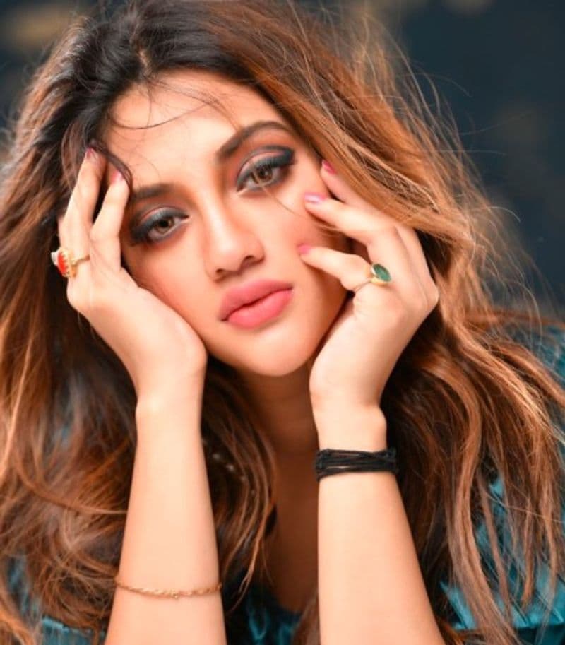 mp Actress nusrat jahan shares her kiddo happy s photo with yash dasgupta goes Super viral BRD