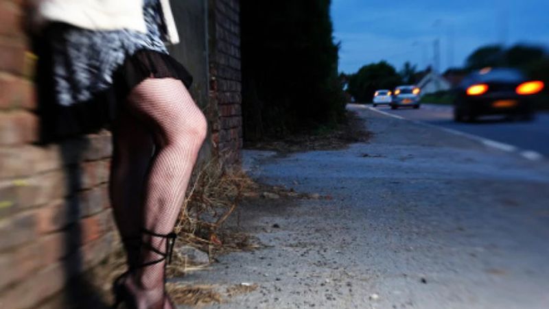 Couple caught red-handed making Porn Content, the pole of such an open pornography game