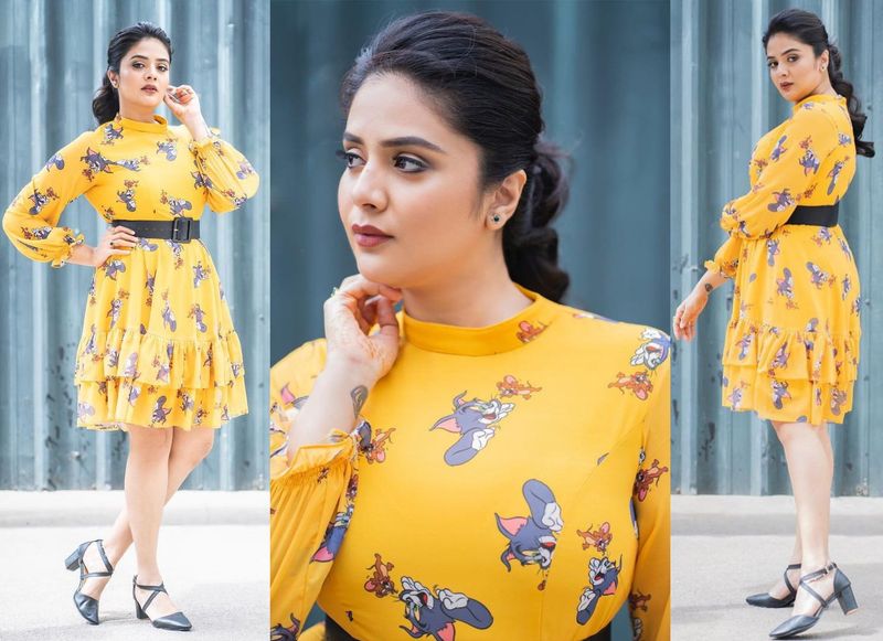 hot anchor sreemukhi grabs attention her latest photo shoot in short frack getting viral