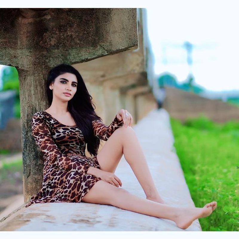 Jabardasth Varsha latest photos in Yellow dress are just stunning