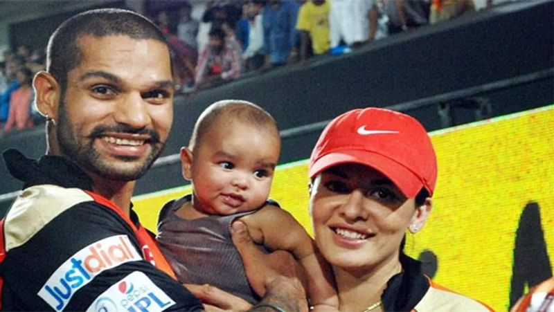DC vs SRH: shikhar dhawan Ex wife Ayesha Mukherjee During IPL matches, Know Why she always wear cap