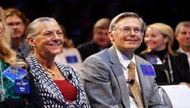 worlds 25 richest families are worth $1.7 trillion, a 22% increase from a year ago. Growing Dynasties