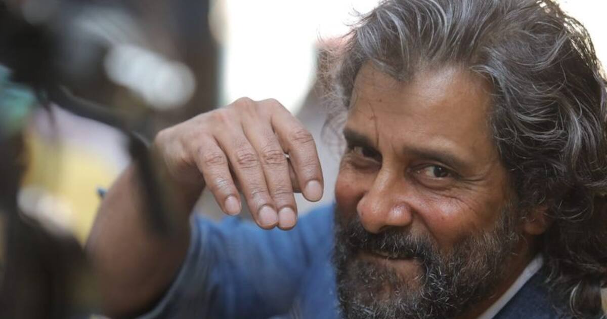 Vikram Affected corona: திரையுலகில் அடுத்த அதிர்ச்சி.. கமல் - அர்ஜுனை தொடர்ந்து நடிகர் விக்ரமுக்கு கொரோனா!