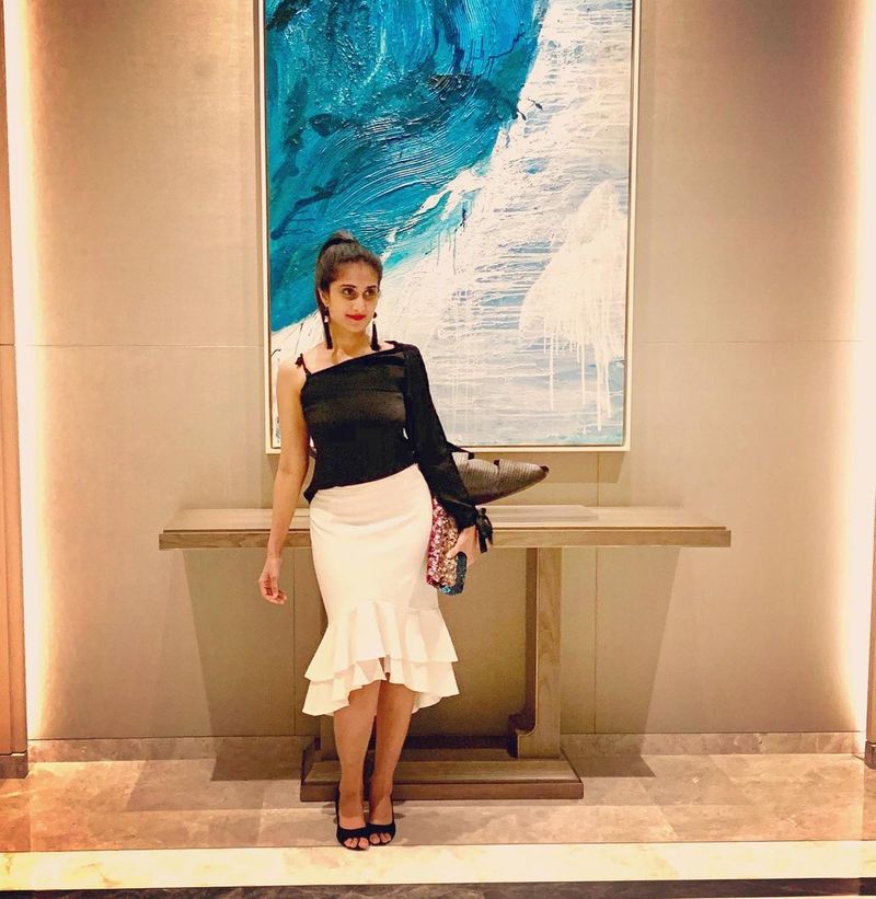 actress Shamili s instragram photos viral