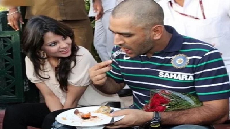 IPL 2021: Top 10 cricketers of league and their Favorite Food