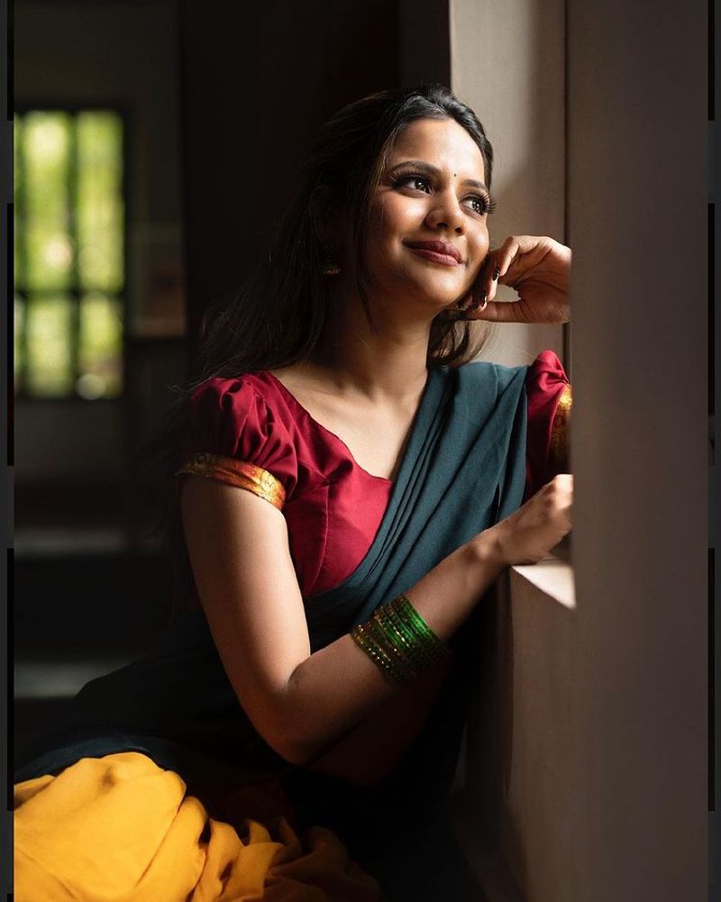 biggboss fame Aishwarya Dutta traditional half saree photos