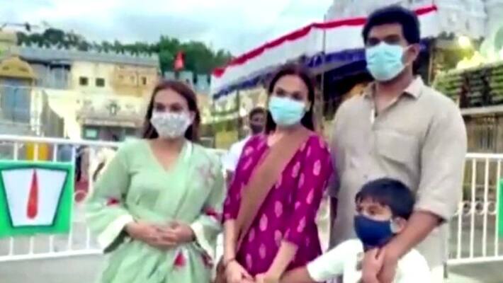 rajinikanth daughters sounsharya and aishwarya suddenly visit thirupathi temple rajinikanth daughters sounsharya and aishwarya suddenly visit thirupathi temple