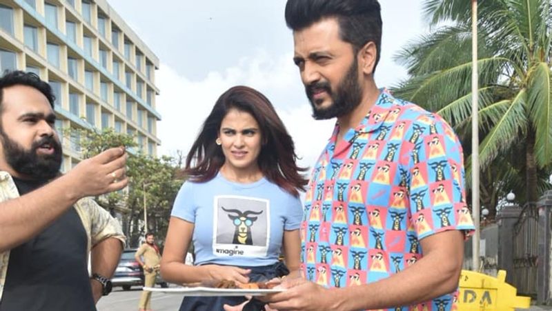 bigg boss ott contestant urfi javed wear weird outfit, gets trolled again