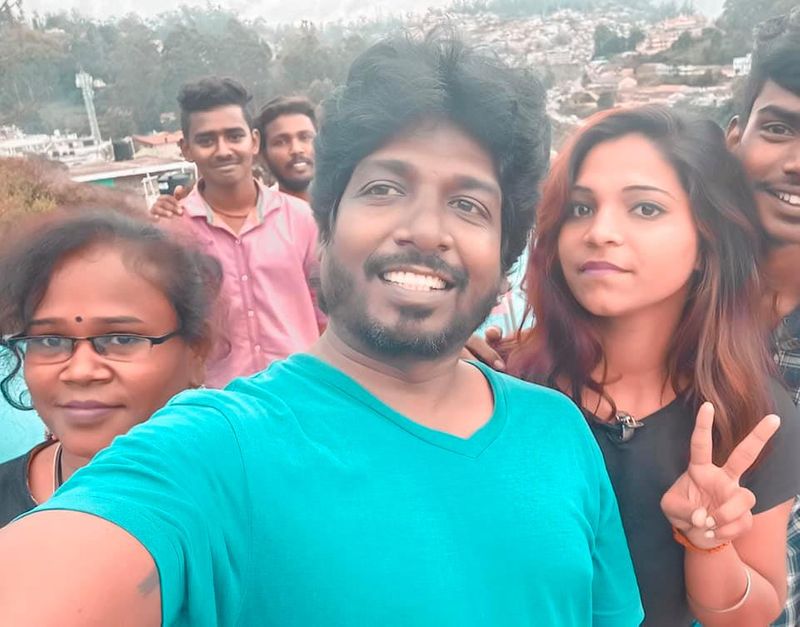 Actor Sugumar who released shocking information simbu movie actress now ola driver