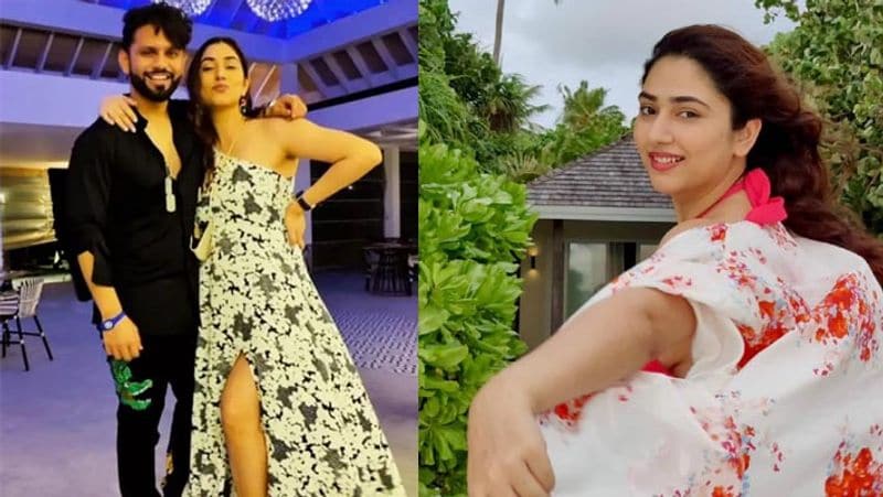bade acche lagte hai 2 actress disha parmar enjoying vacation with husband rahul vaidya at maldives