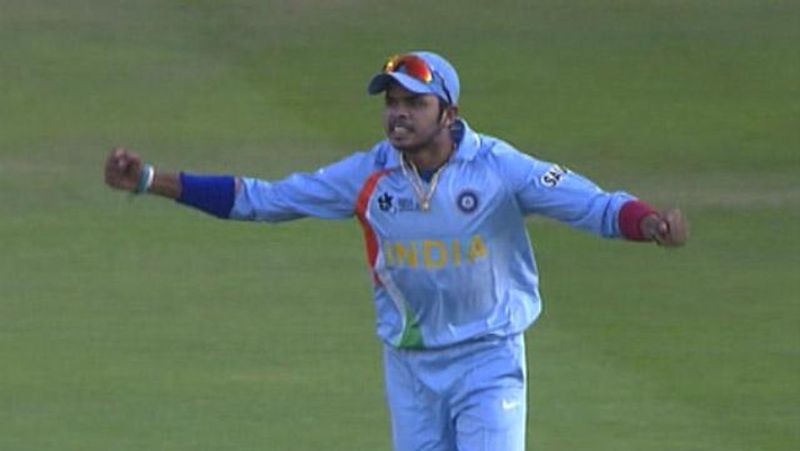 MS dhoni and team created history this day by defeating Pakistan in T20 world cup