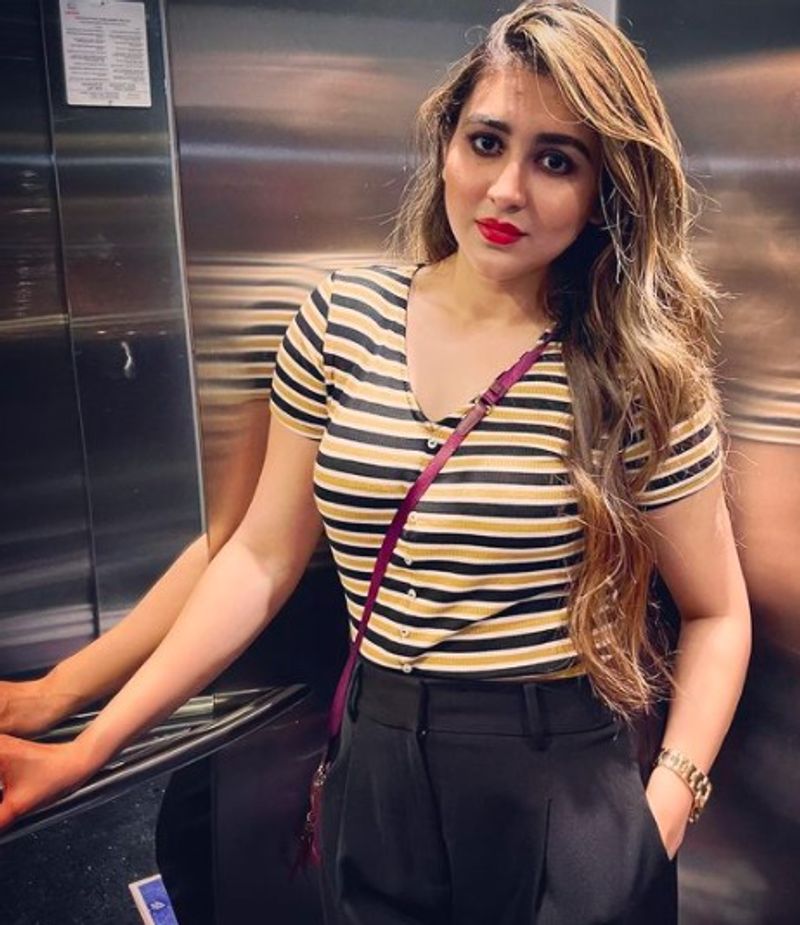 oindrila sen reduce 10 kg weight and comes out in a new look bjc