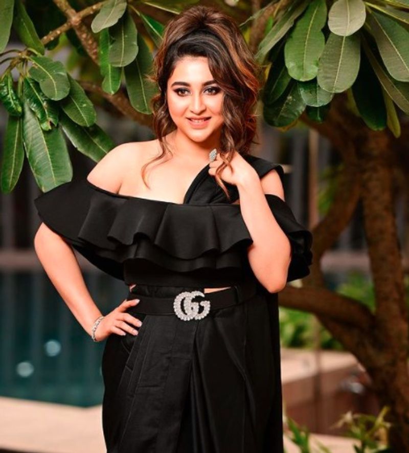 oindrila sen reduce 10 kg weight and comes out in a new look bjc