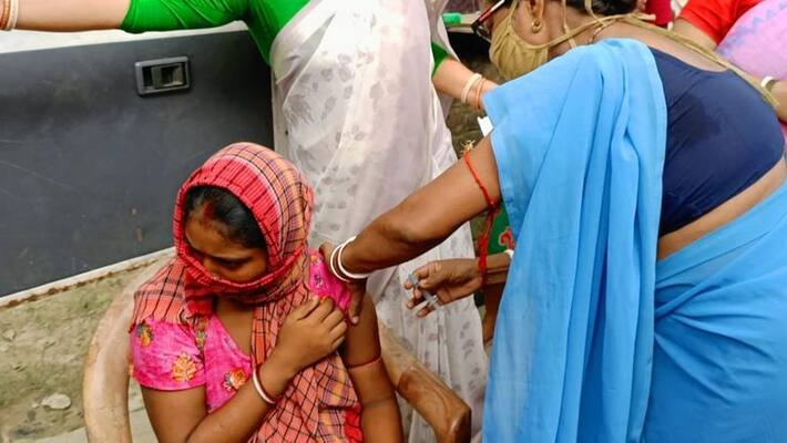 many people of balurghat not took corona vaccine administration gave them vaccine bmm many people of balurghat not took corona vaccine administration gave them vaccine bmm