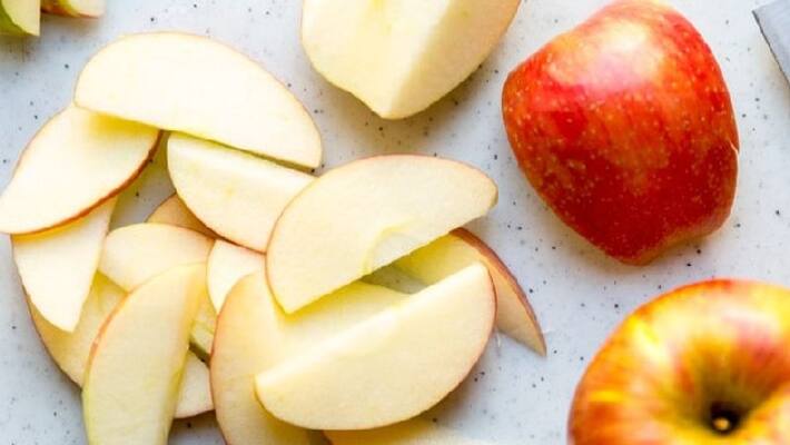 apple can give relief from both constipation and diarrhoea apple can give relief from both constipation and diarrhoea